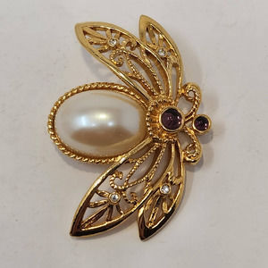 Avon Natures Flight Gold Tone Faux Pearl Beetle Brooch Pin Insect Bug Rhinestone